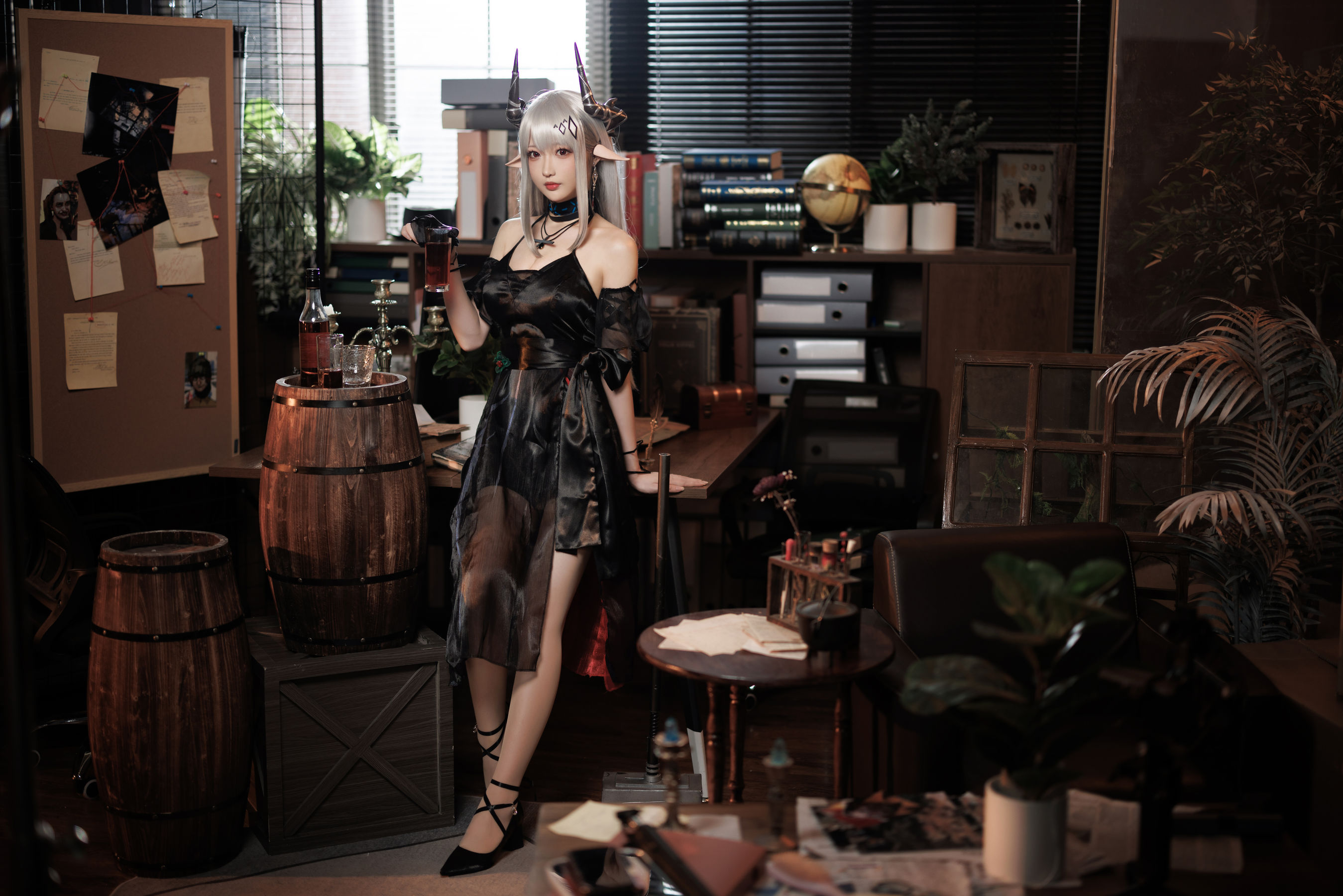 Coser小姐姐南宫 – 泥岩 礼服 [21P] 插图1