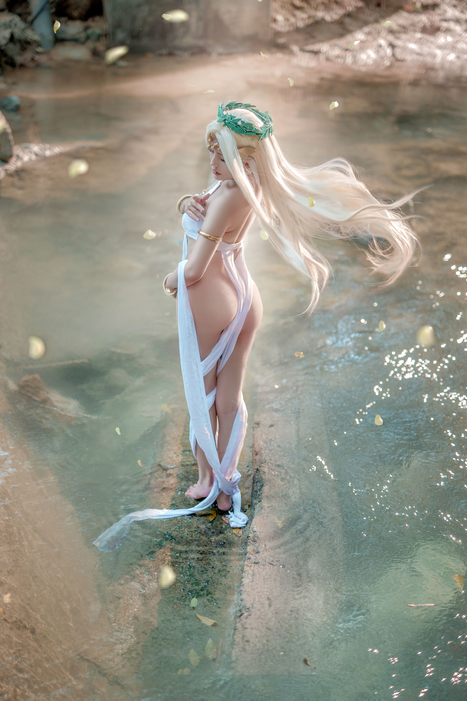 一笑芳香沁 – 黑兽白精灵 [42P] 插图1