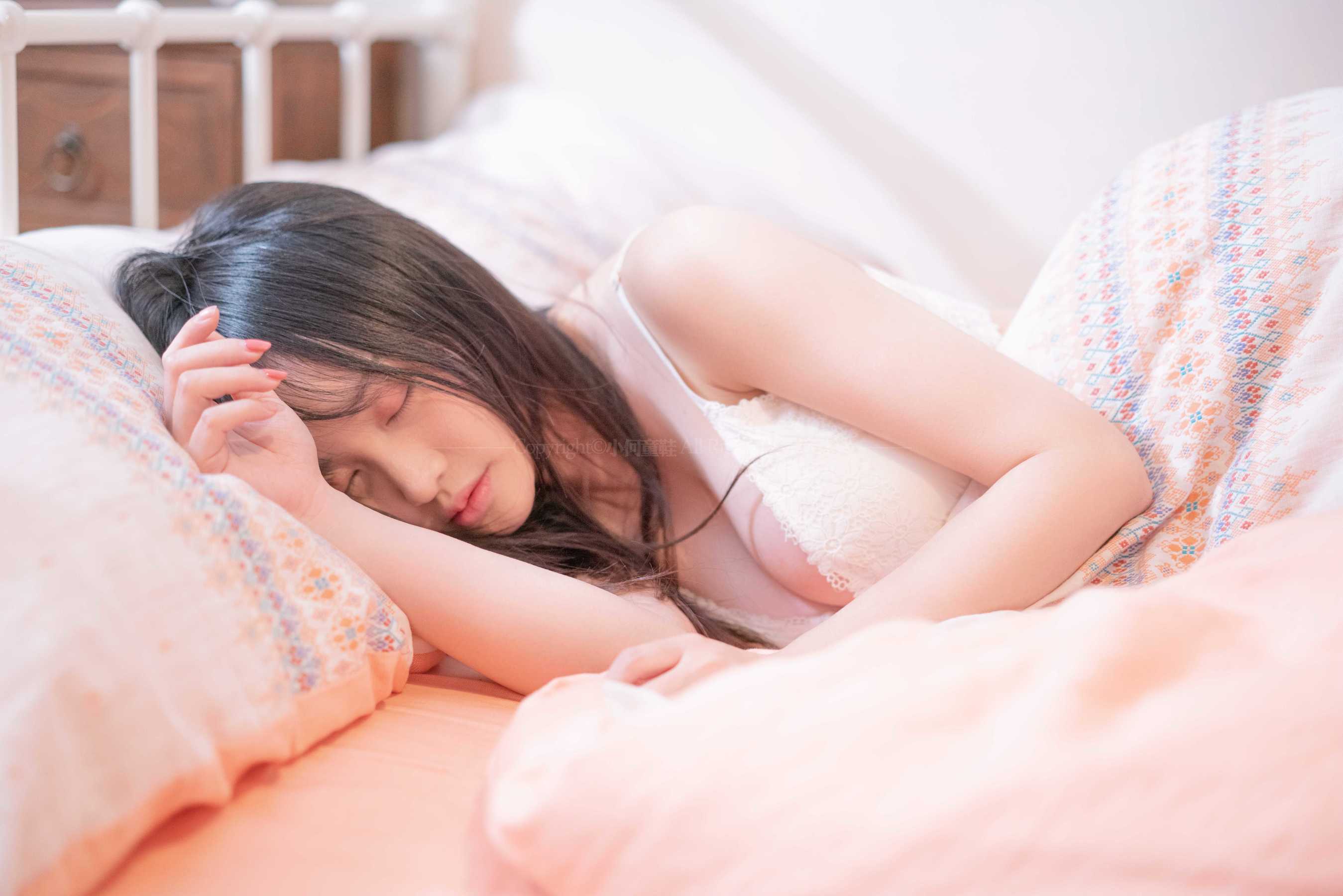 动漫博主脱尾巴Mizuki – 轻私房 [20P] 插图1