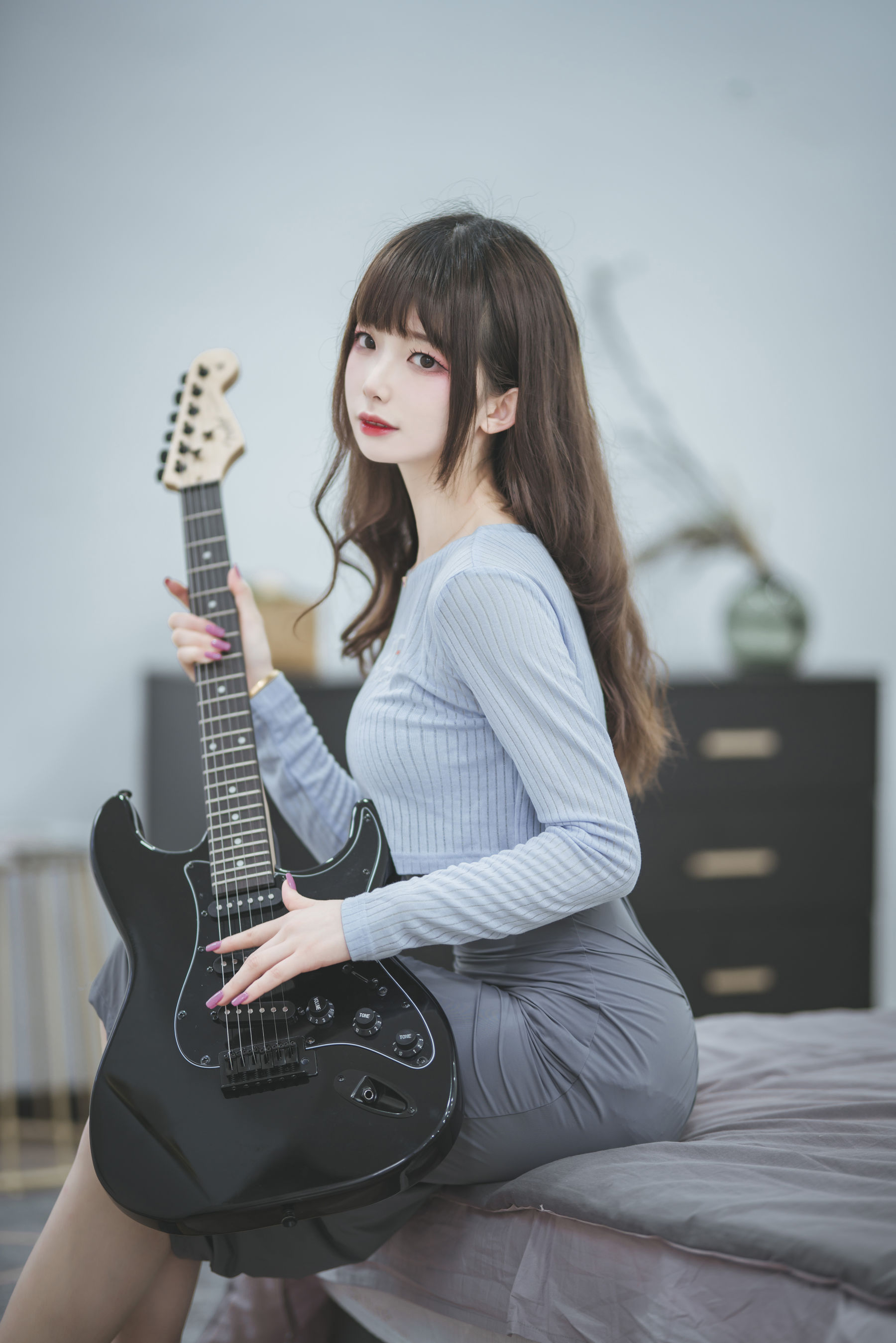 动漫博主封疆疆v – 吉他妹妹 [40P] 插图1