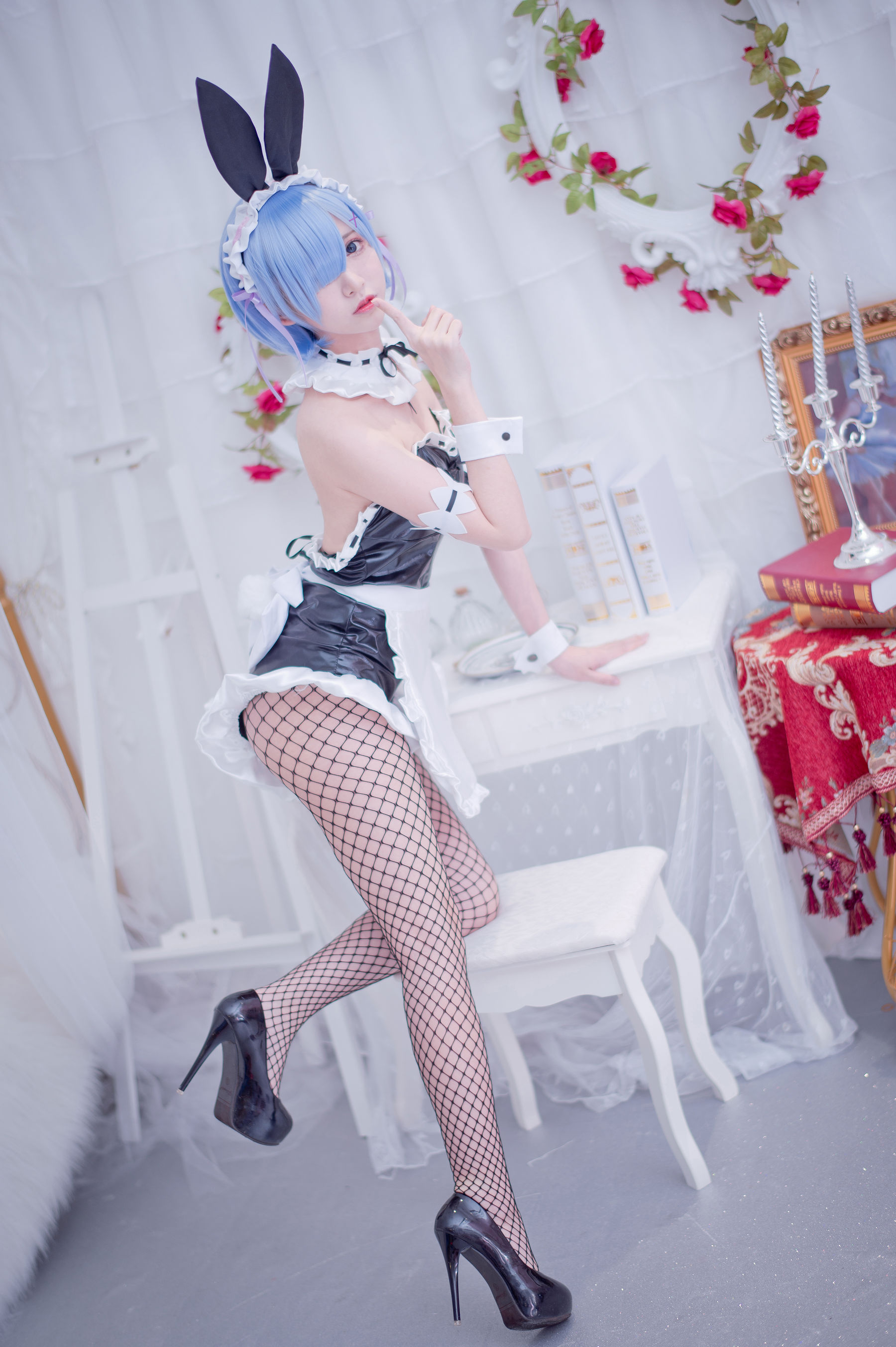超人气Coser鳗鱼霏儿 蕾姆 [14P] 插图1