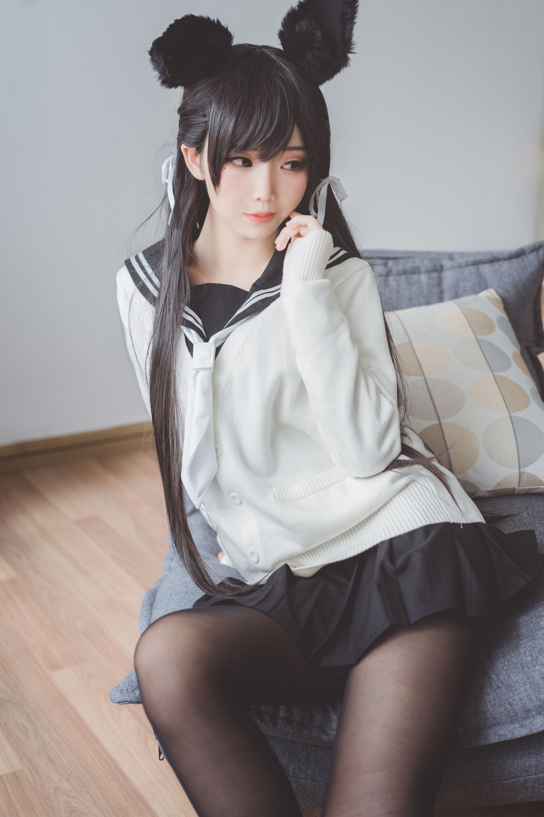 [Cosplay写真] 可爱人气Coser面饼仙儿 – 制服爱宕 [16P] 插图1