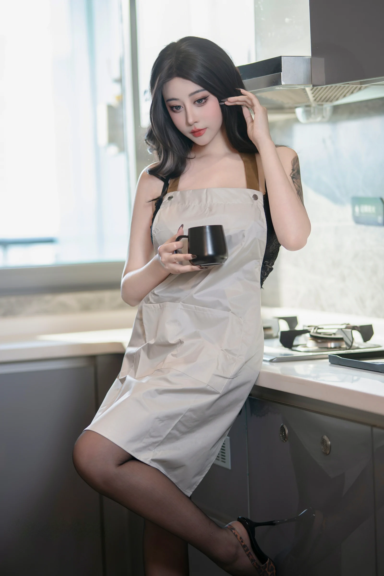 奈汐酱nice 6月最新 - 超美主妇 [80P] 插图1