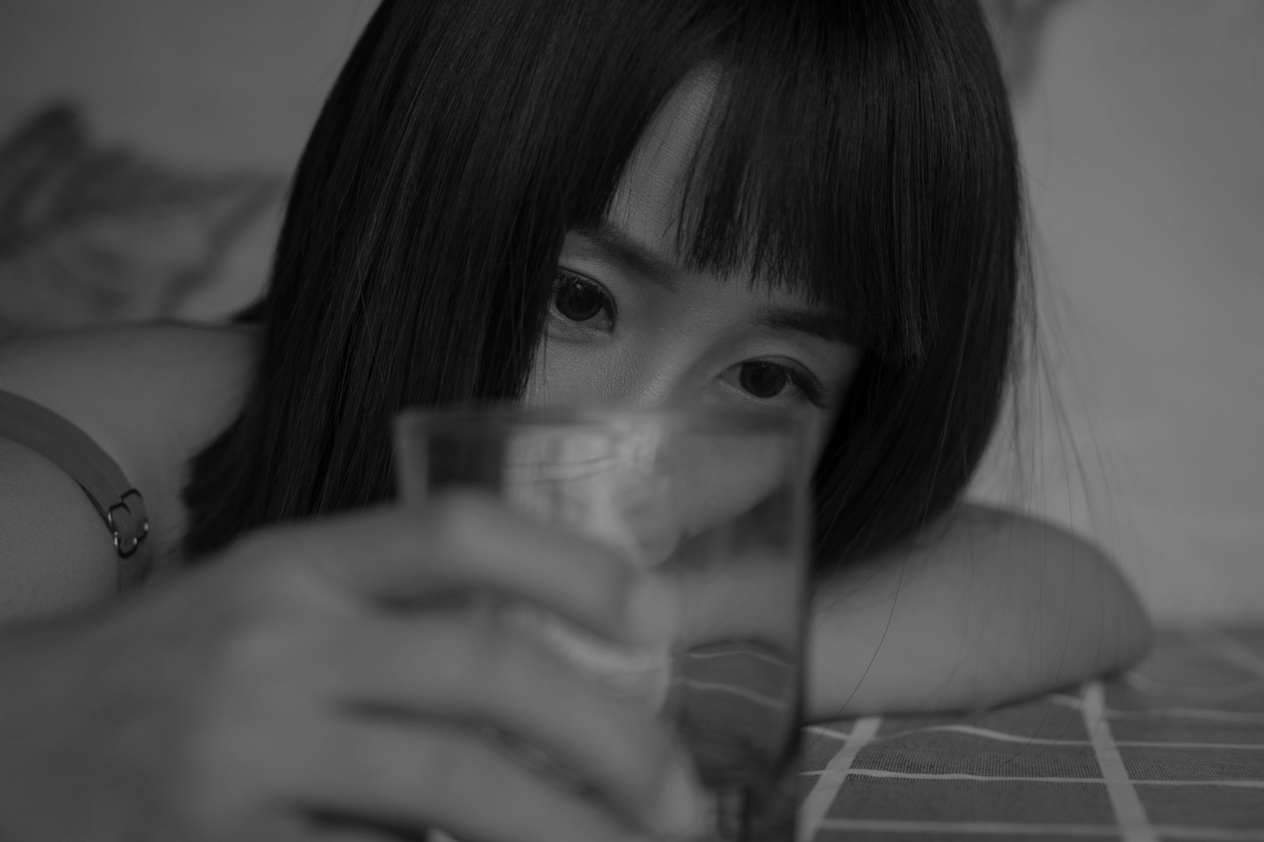 嫣然 – 《孤单边缘》[27P] 插图3