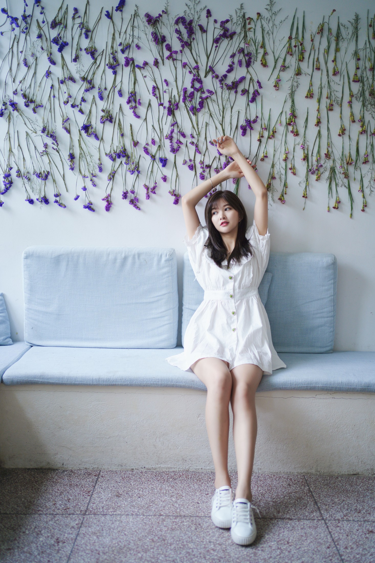 吕陈 – 《白色咖啡屋》[28P] 插图3