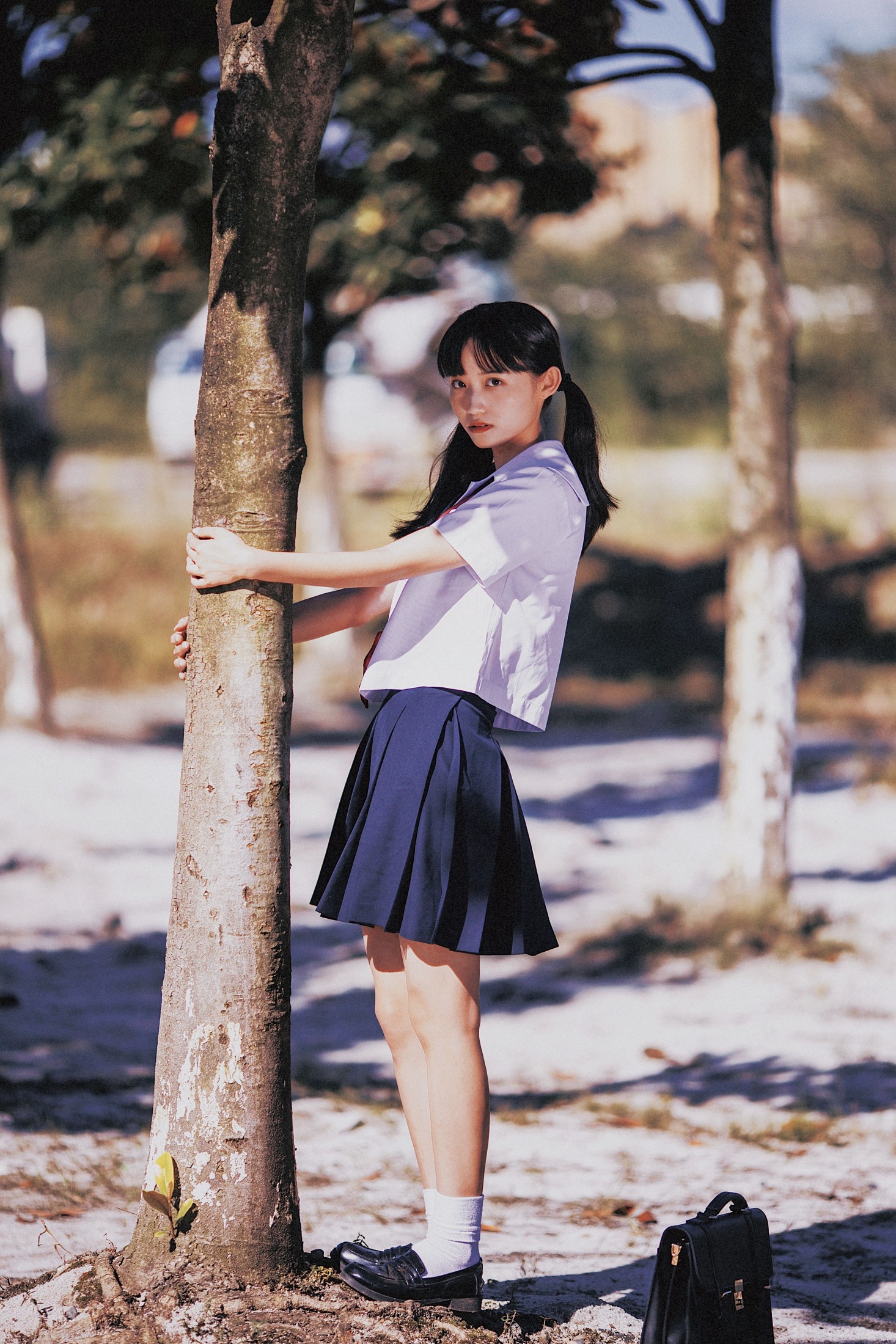 鈴木千奈 – 《铃木写真集》[48P] 插图4
