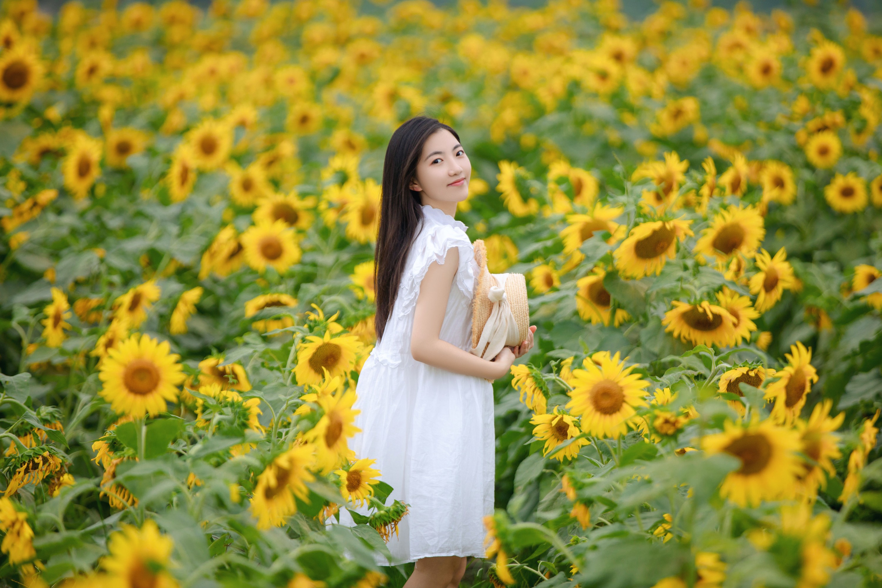 栗子 – 《向日葵女孩》[22P] 插图5