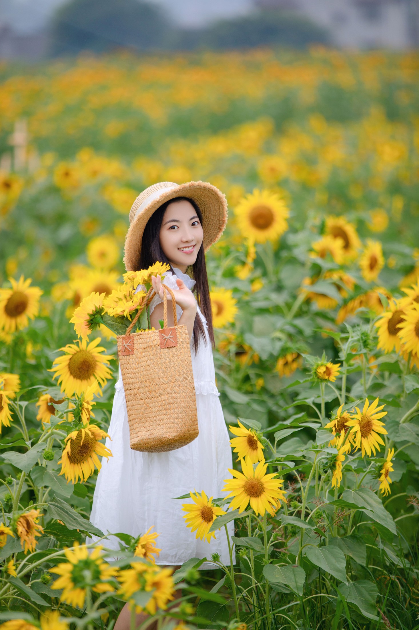 栗子 – 《向日葵女孩》[22P] 插图3