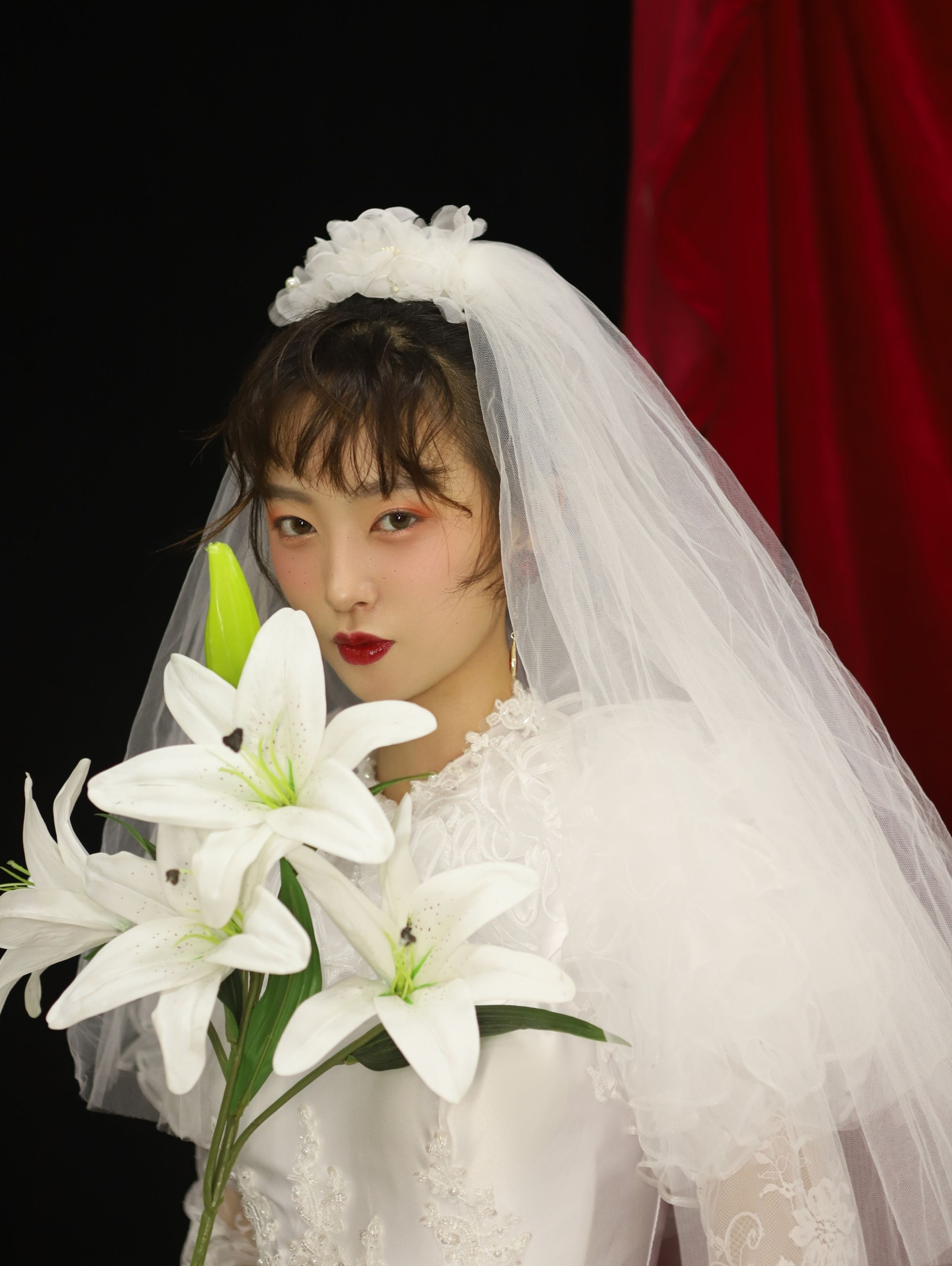 小文 – 《穿婚纱的女孩》[22P] 插图4
