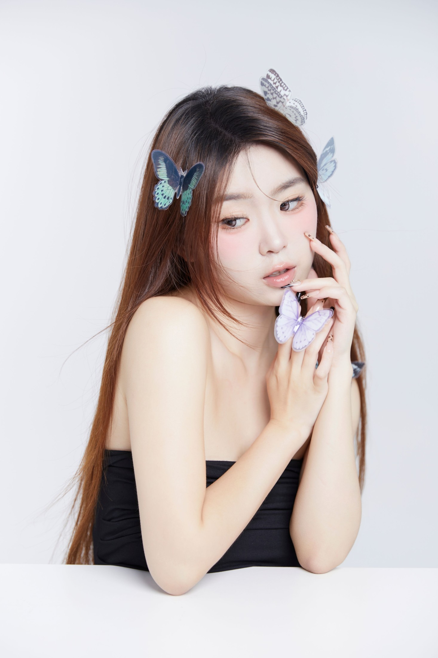 CARLEE是77呀 – 《韩系蝴蝶肖像》[22P] 插图1