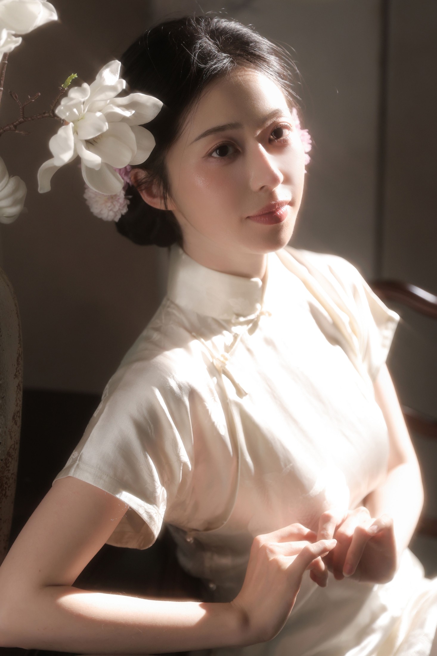 粉面姑娘 – 《玉兰花开》[13P] 插图1