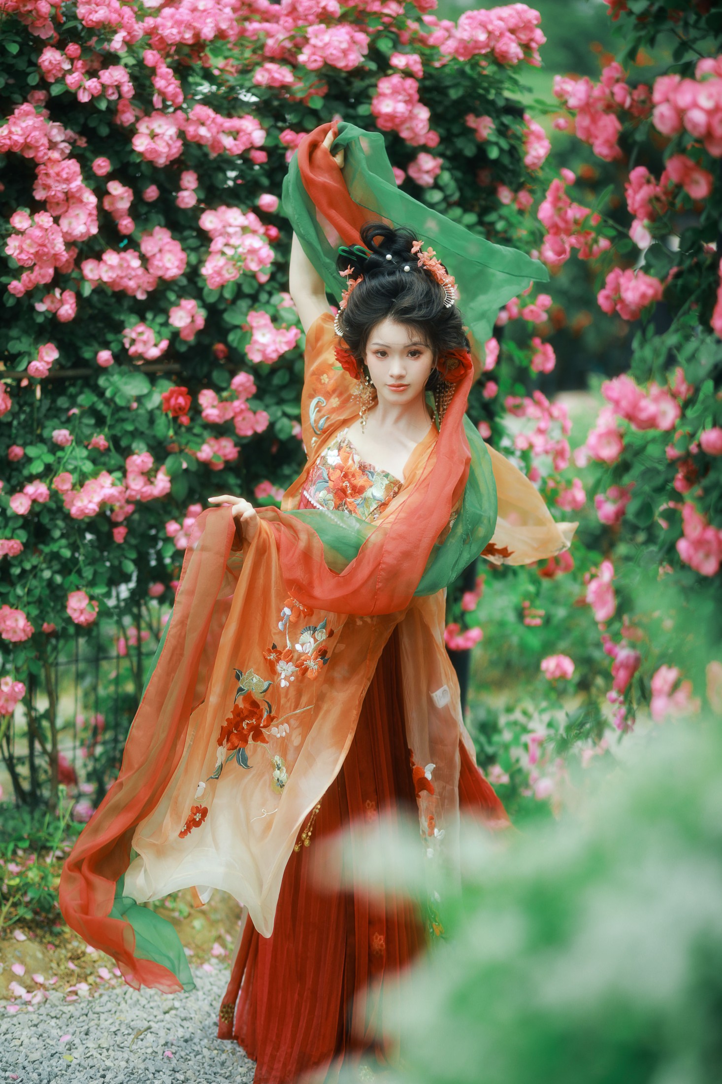 悦璃 – 《蔷薇汉服》[15P] 插图1
