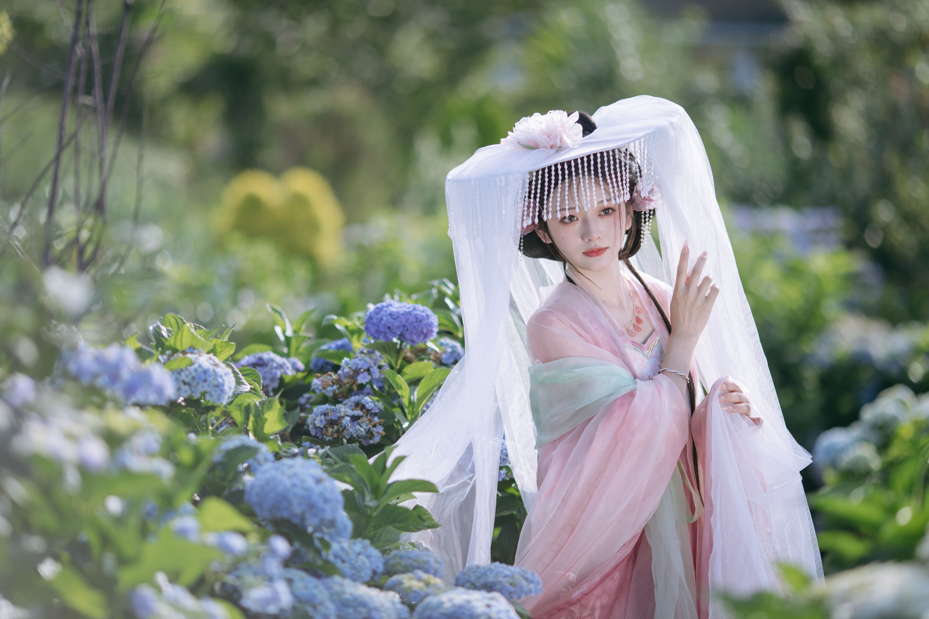 赤嫣在这里～ – 《花想容》[18P] 插图1