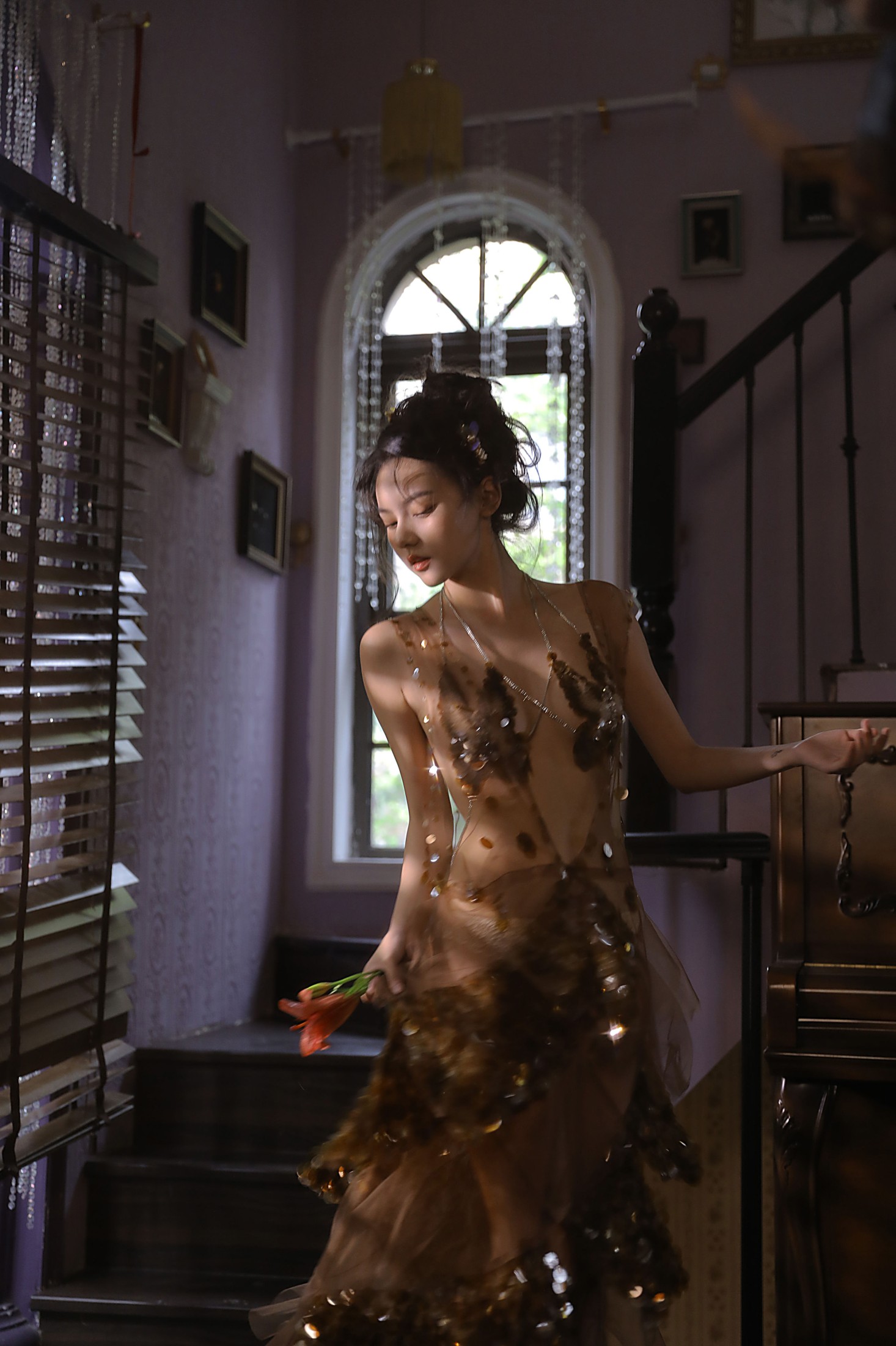 Fifi轩- – 《碎落的金色》[16P] 插图1