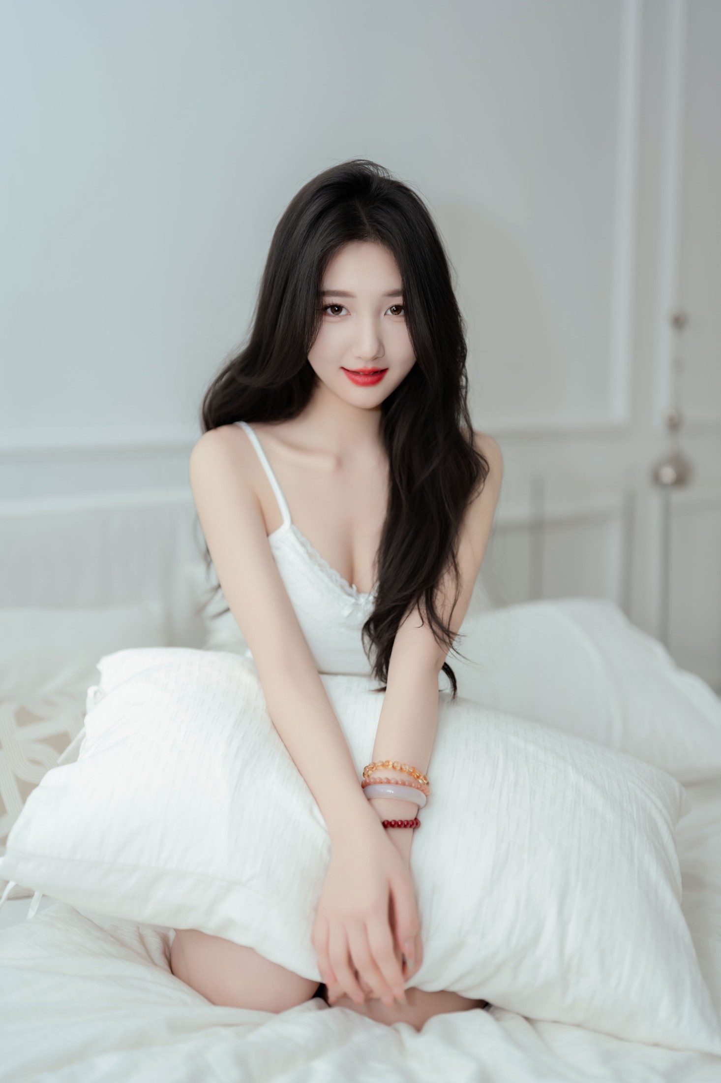 我吃一头牛 – 《居家轻私写真》[41P] 插图1