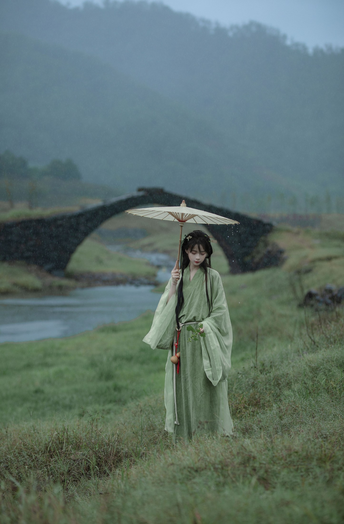 奇迹绣绣 – 《悠悠远山暮 ，独向白云归。》[14P] 插图1